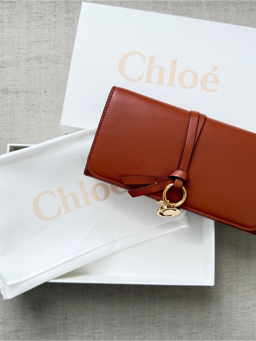 Chloé Cognac Leather Wallet with Signature Gold Ring - Picture 12 of 16